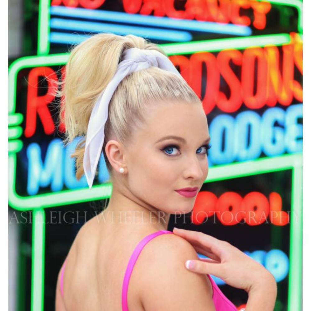 Meet your Posher, Ali